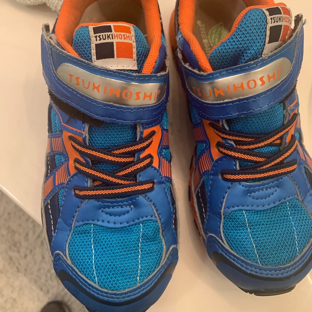 Boys Tsukihoshi sneakers size 1
